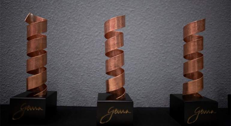 premios gema sammy free