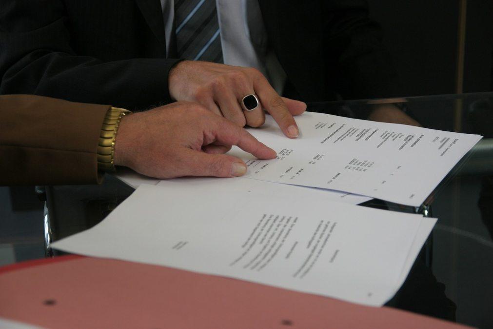 contrato seguros de caución